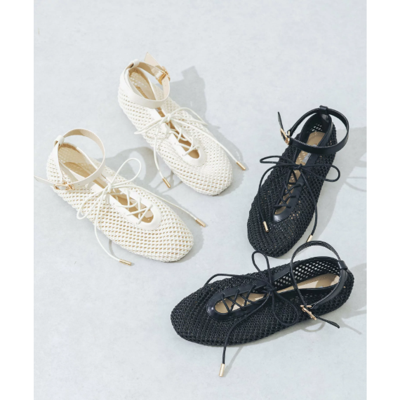 【 EVOL 】輕盈軟質網眼綁帶平底鞋