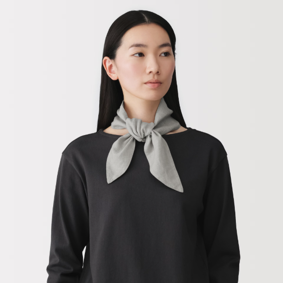 【 日本 MUJI 】抗UV天絲麻口袋圍巾