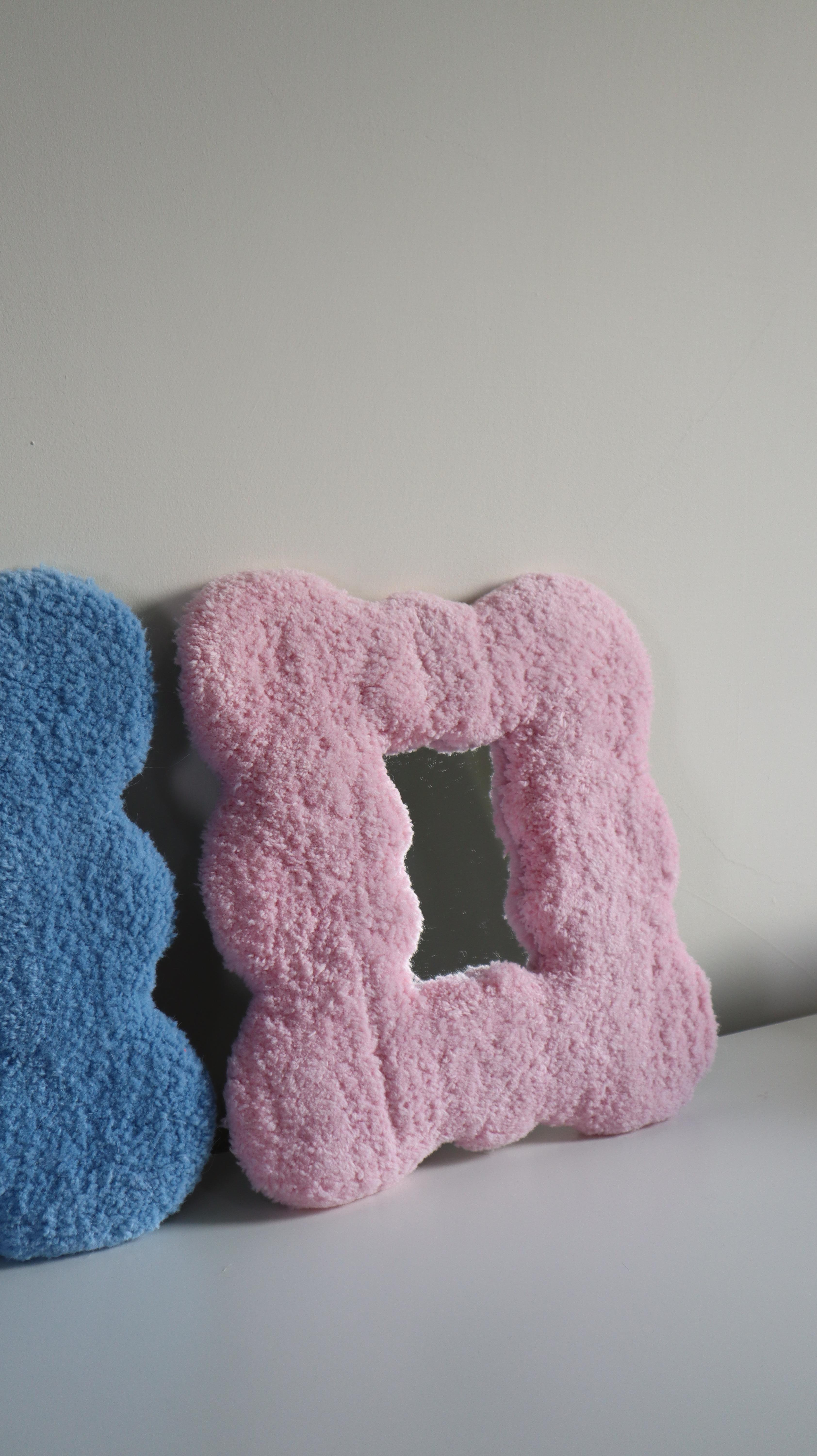 （現貨）韓國設計品牌among them ｜手作毛線簇絨鏡子