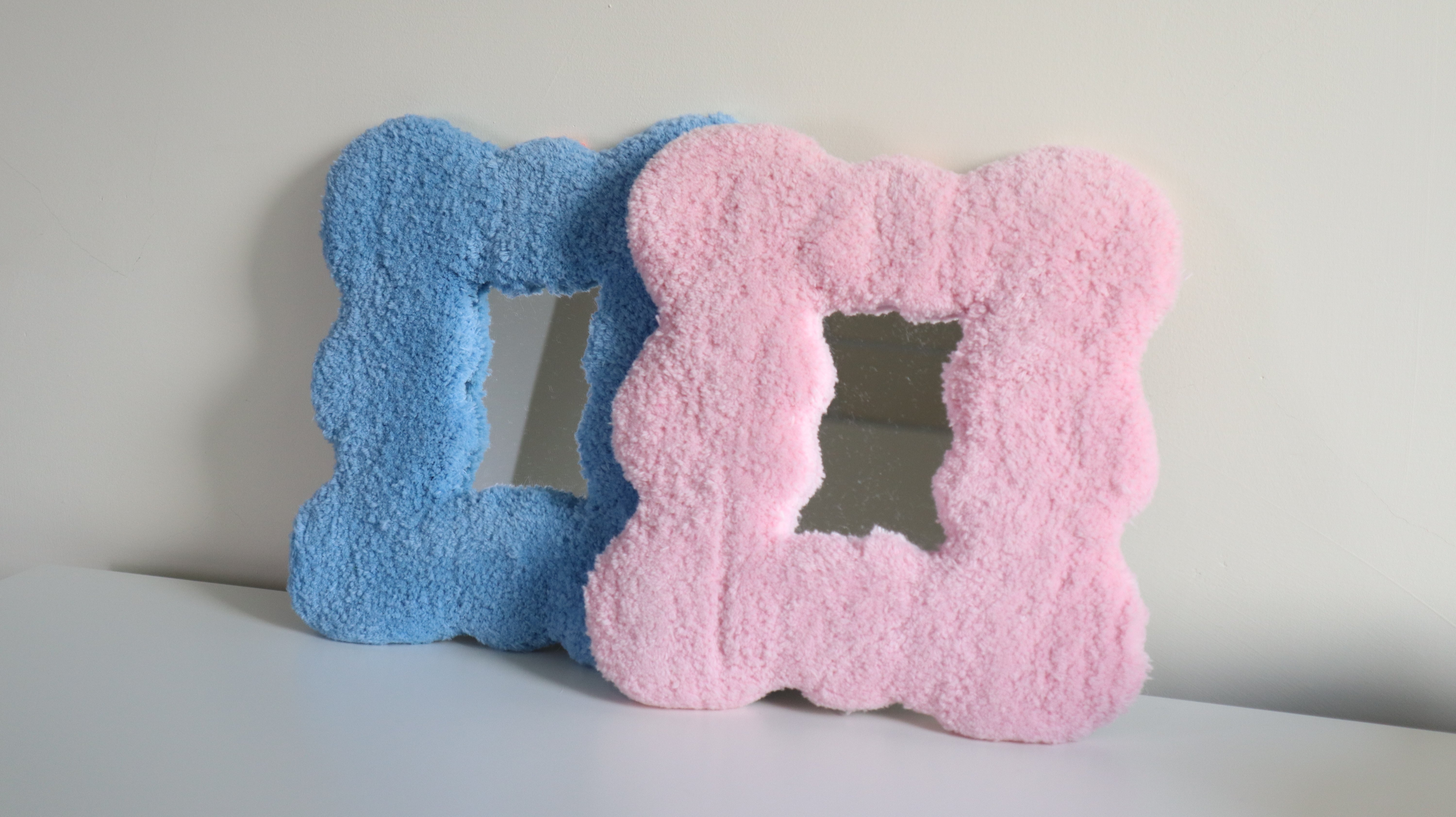 （現貨）韓國設計品牌among them ｜手作毛線簇絨鏡子