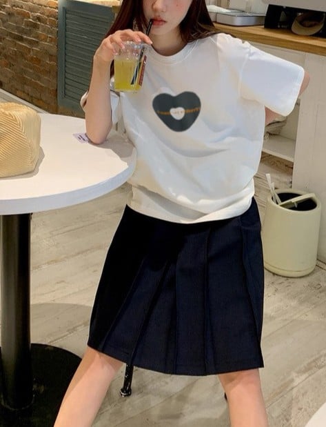 現貨 韓系夏季涼感簡約棉T 愛心款 男女裝 情侶裝