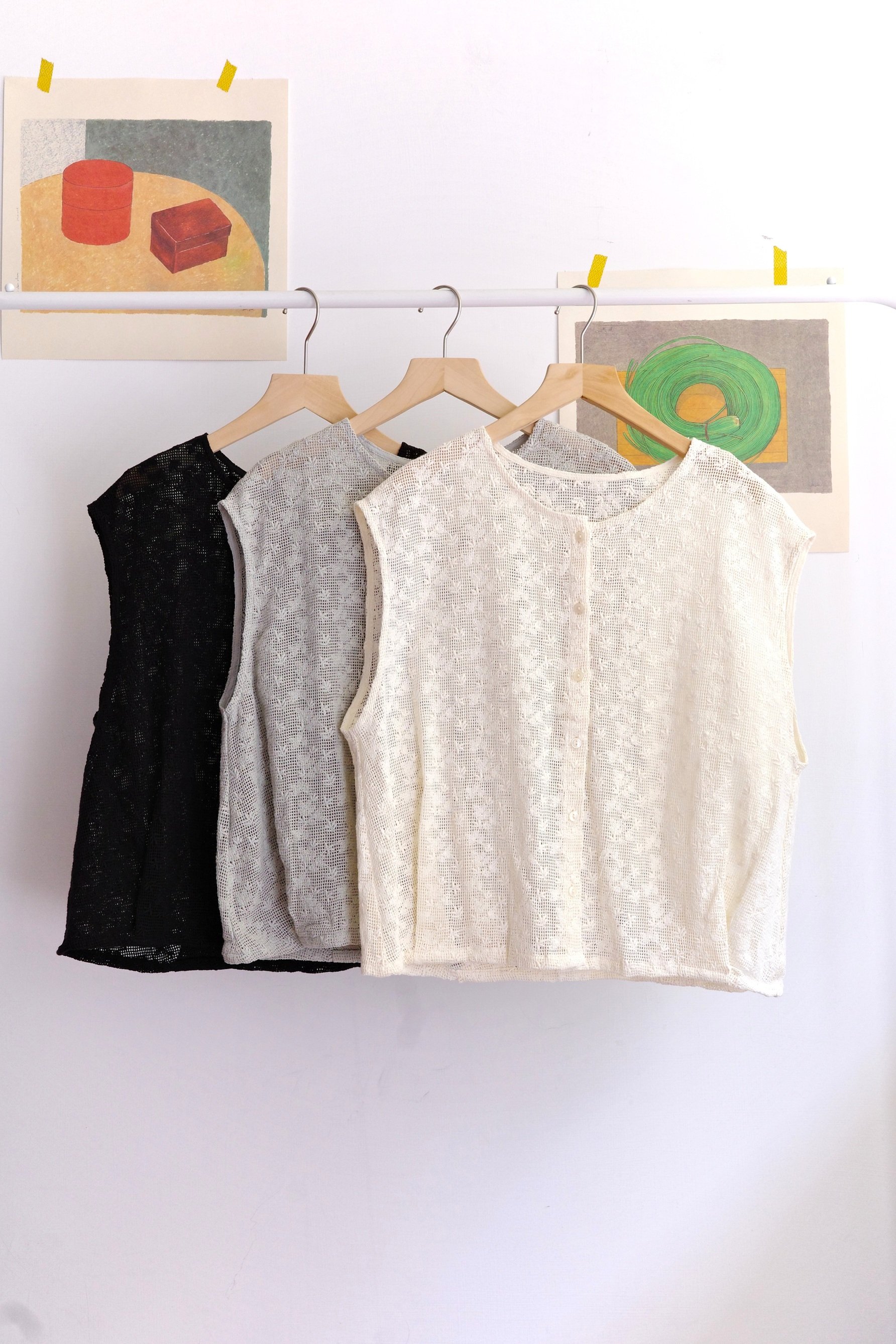 𓏭樹葉織紋下擺壓折針織背心