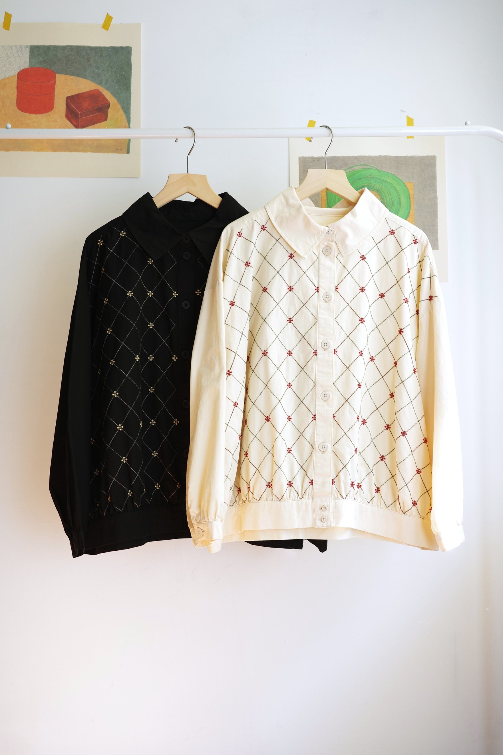 𓏭菱格花花刺繡布勞森襯衫外套