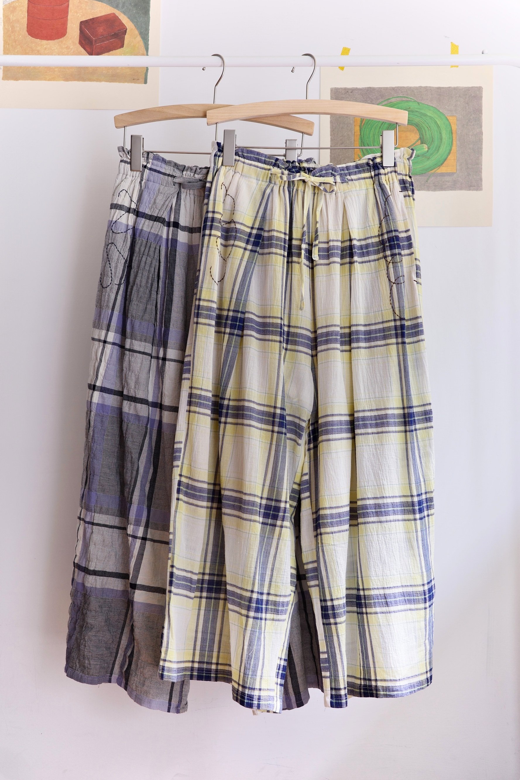 𓏭口袋虛線小麵包刺繡舒服格紋褲