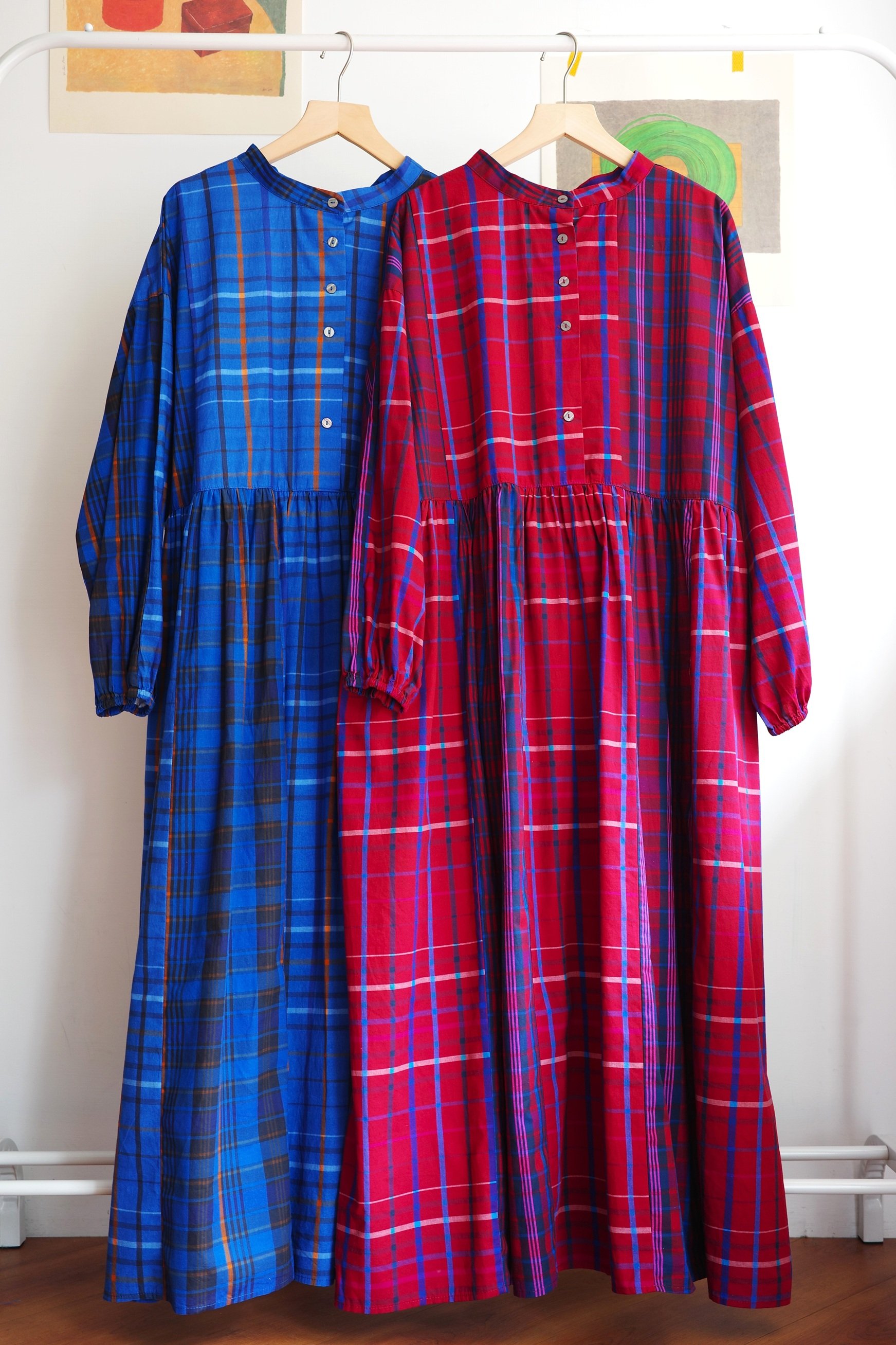 𓏭跳色格紋腰線抓摺洋裝