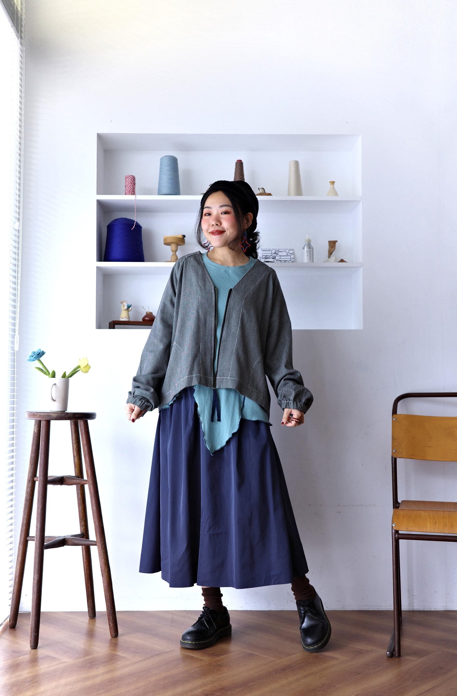 𓏭Ｖ領直紋丹寧短版外套