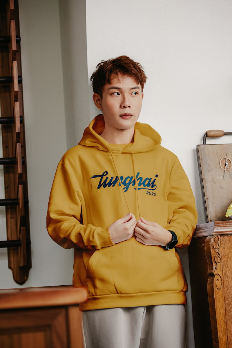 THU 2020 帽Ｔ－黃色