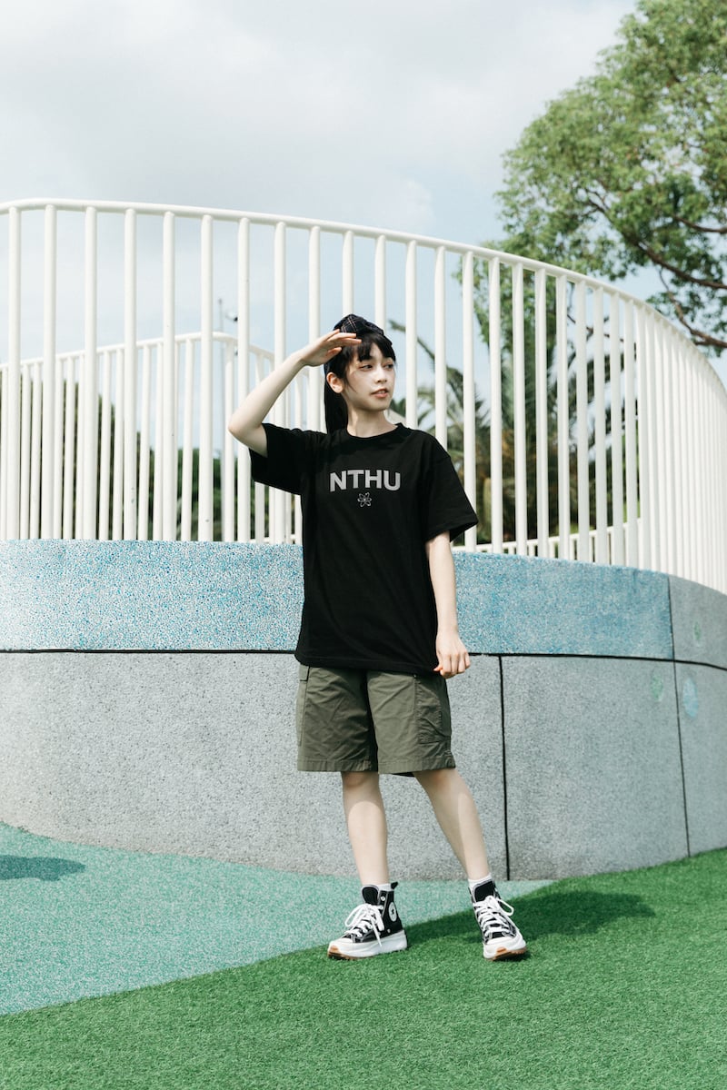 NTHU 經典短Ｔ－黑色