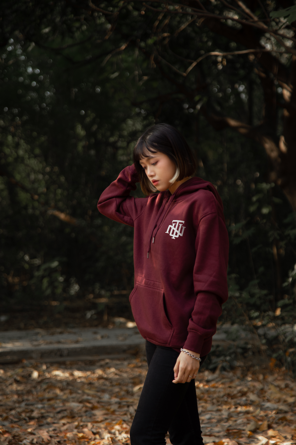 NTU 隊徽款帽Ｔ－酒紅Ｓ號