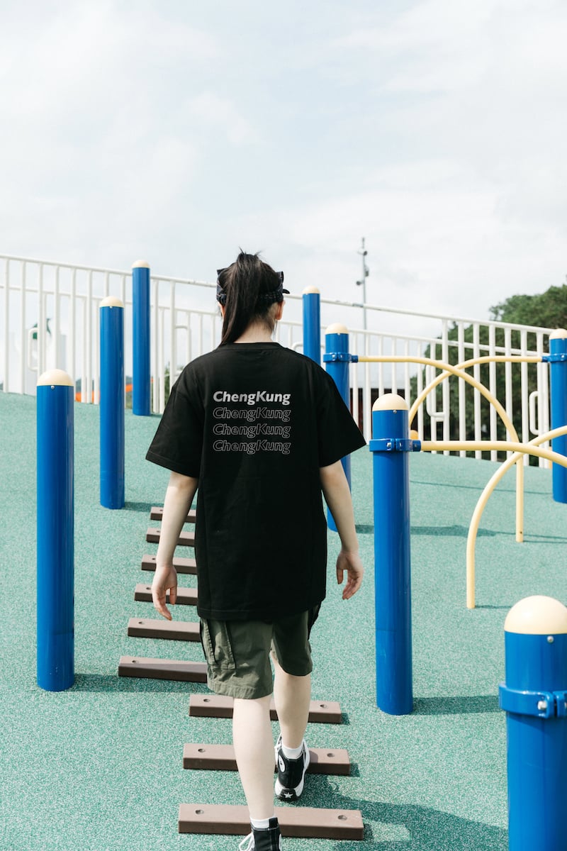 NCKU 設計短Ｔ－黑色