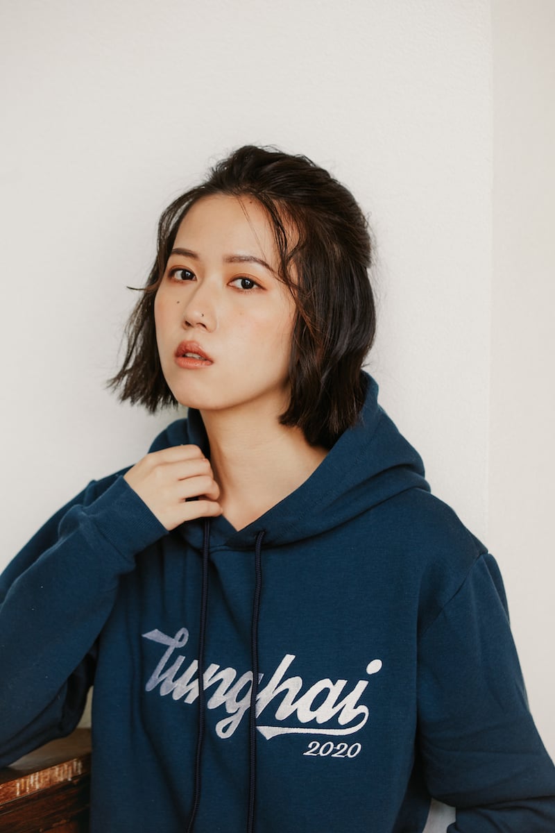 THU 2020 帽Ｔ－藍色