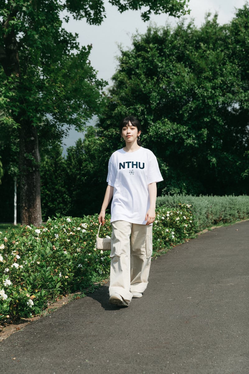 NTHU 經典短Ｔ－白色