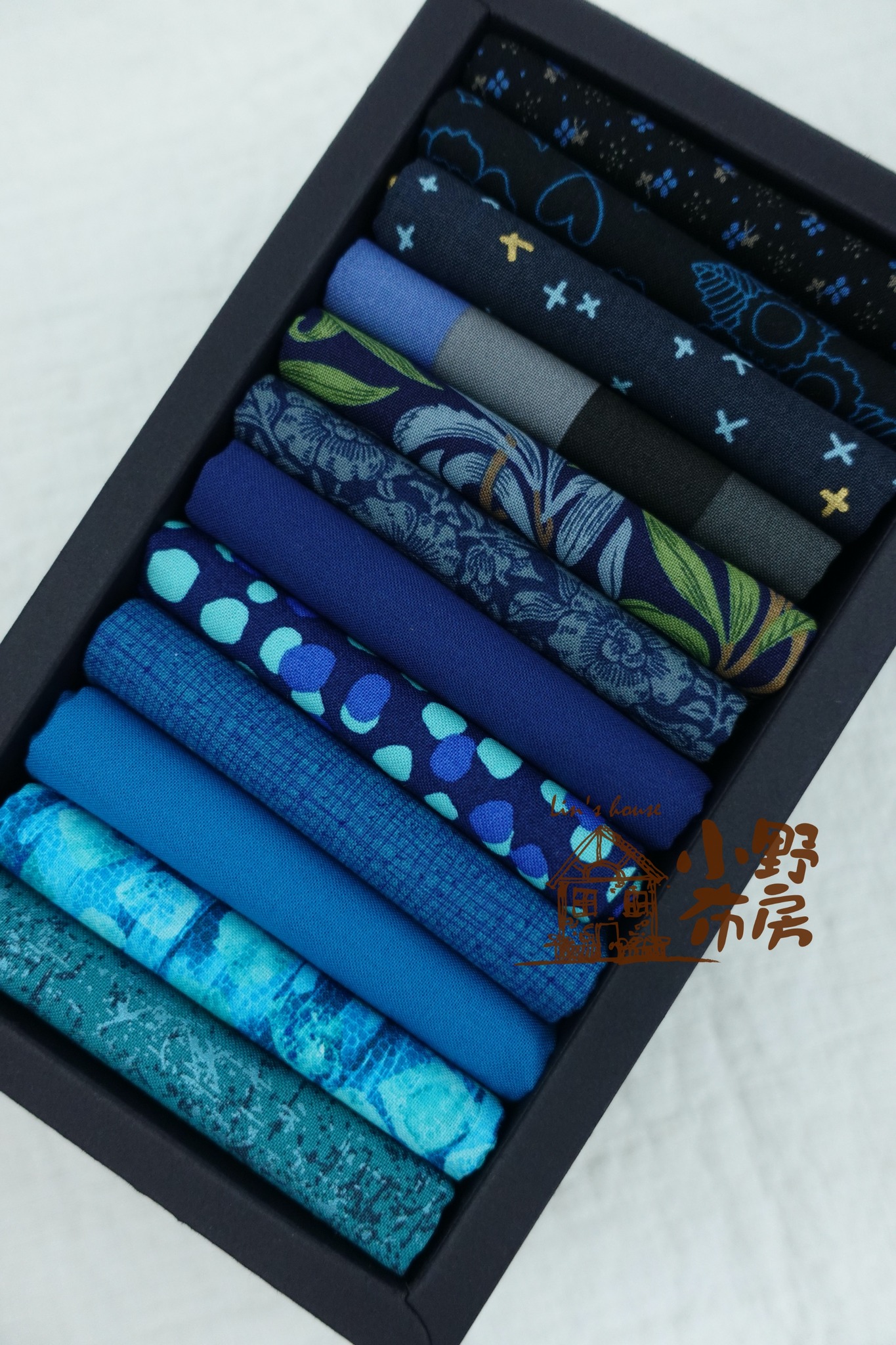 深邃神秘藍色套布