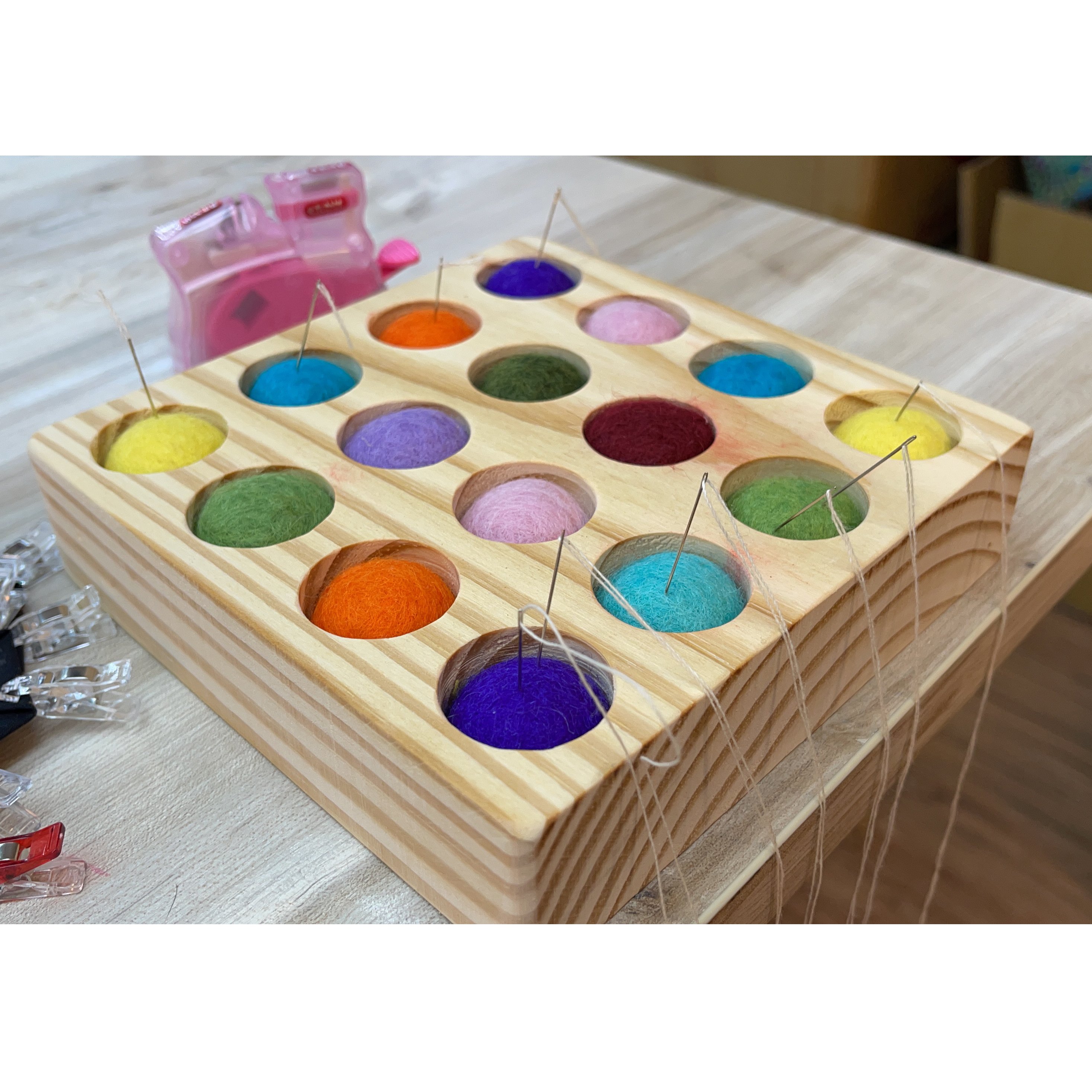 手工羊毛氈實木針插