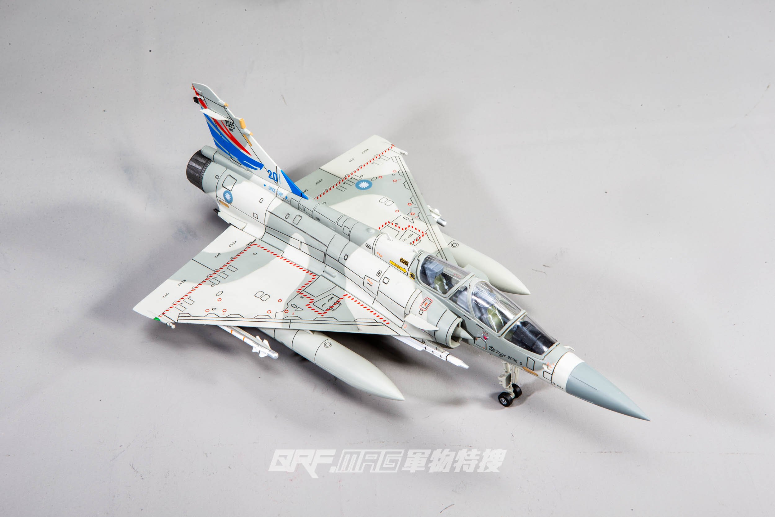 Panzerkampf 1/72 Mirage 2000-5 DI 幻象2000 國軍塗裝雙座戰鬥機