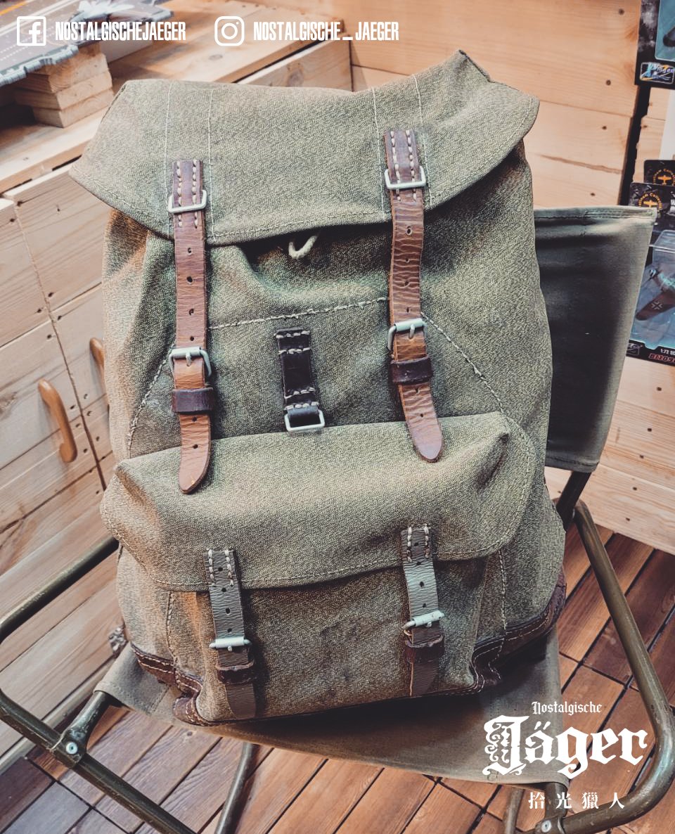 1968 瑞士軍用胡椒鹽背包