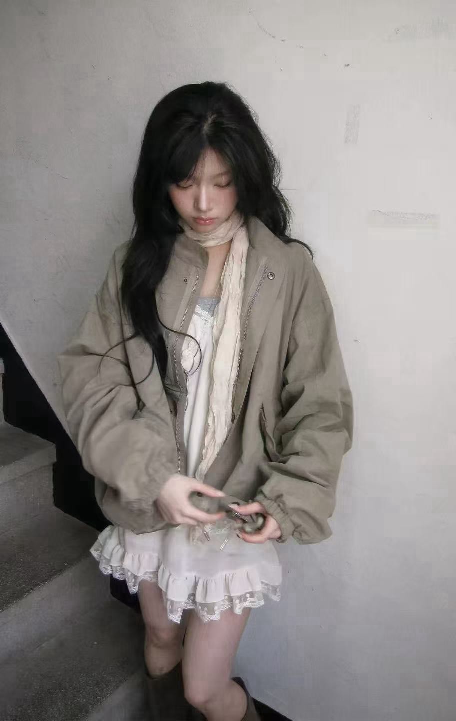 率性澎袖抽繩外套
