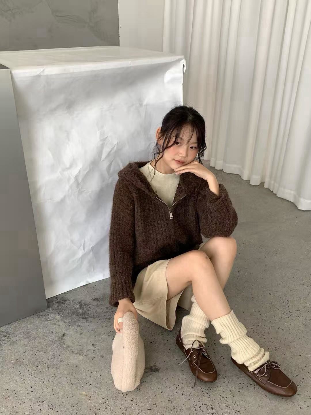口袋拉鍊連帽毛衣外套