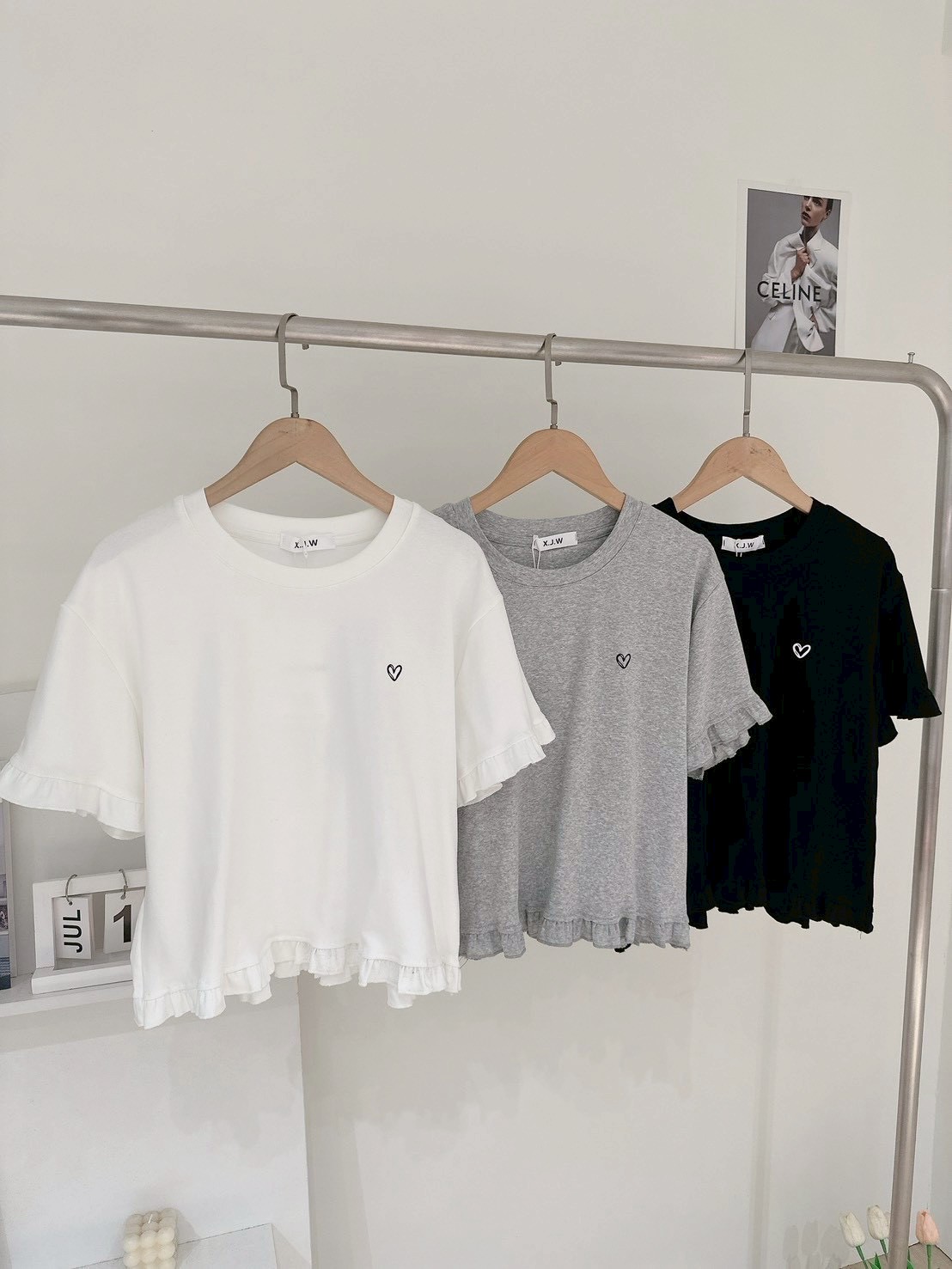 愛心刺繡荷葉邊tee