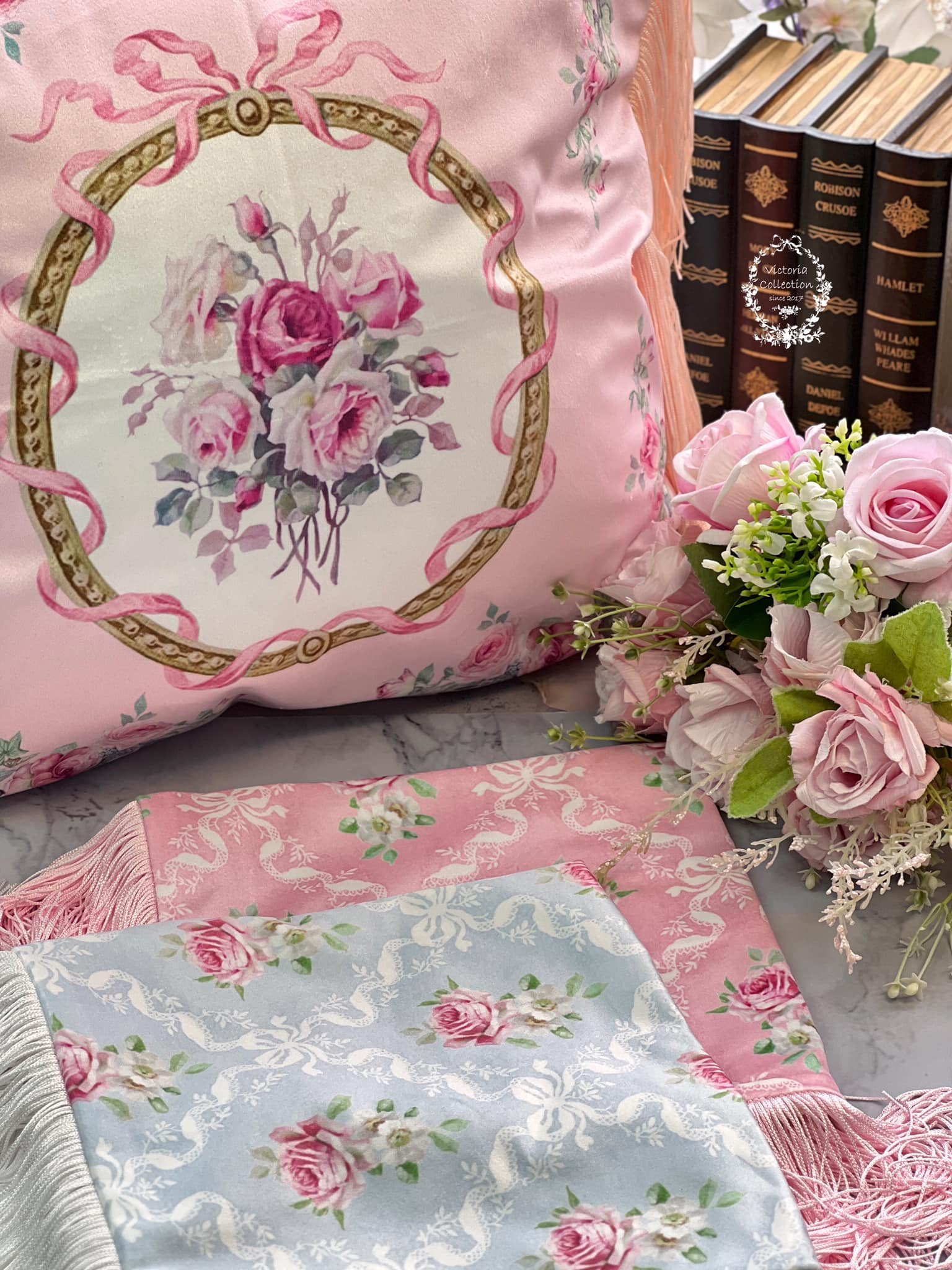 法式緞面玫瑰流蘇抱枕套