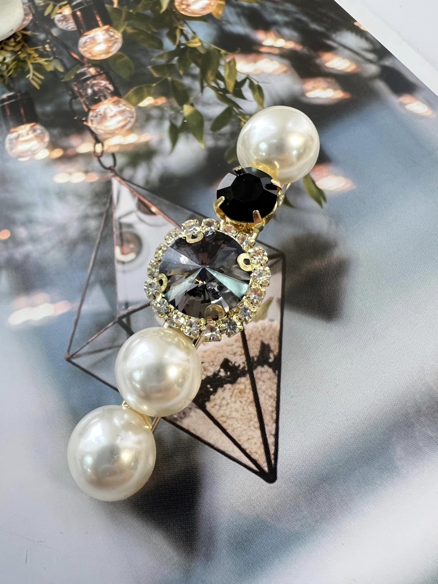 正韓飾品-大珍珠閃亮鋯石髮夾