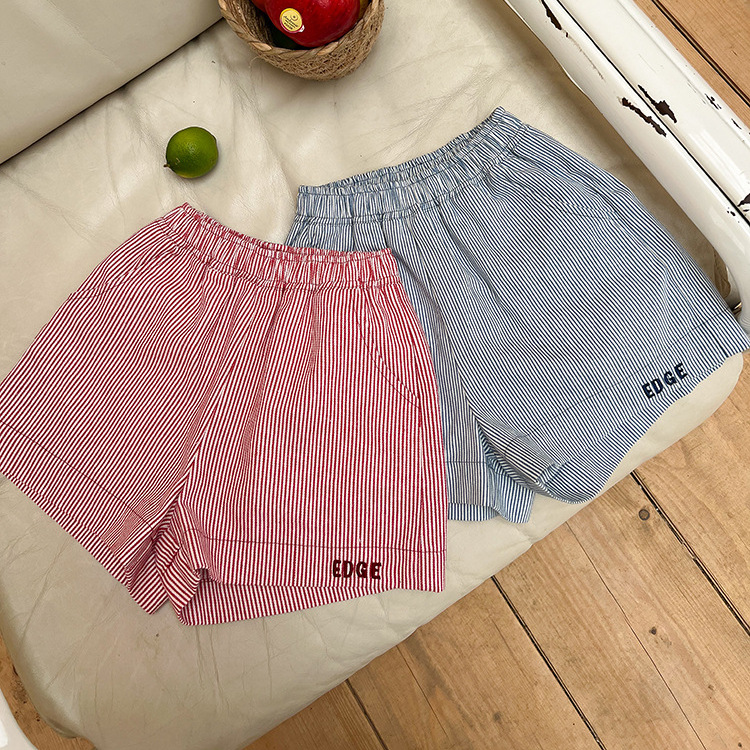 字母刺繡條紋短褲