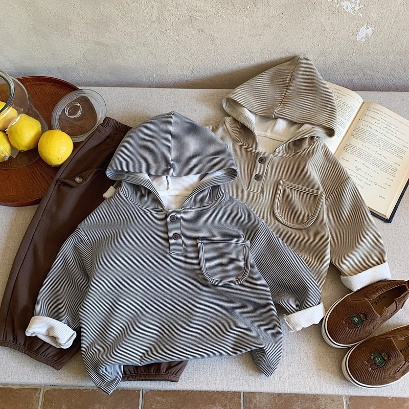 條紋鈕扣口袋休閒帽T