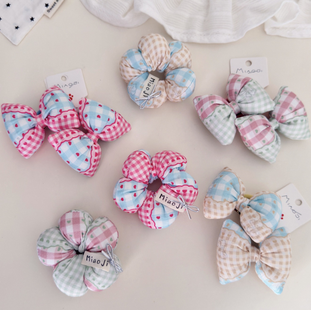 格紋花朵蝴蝶結髮圈