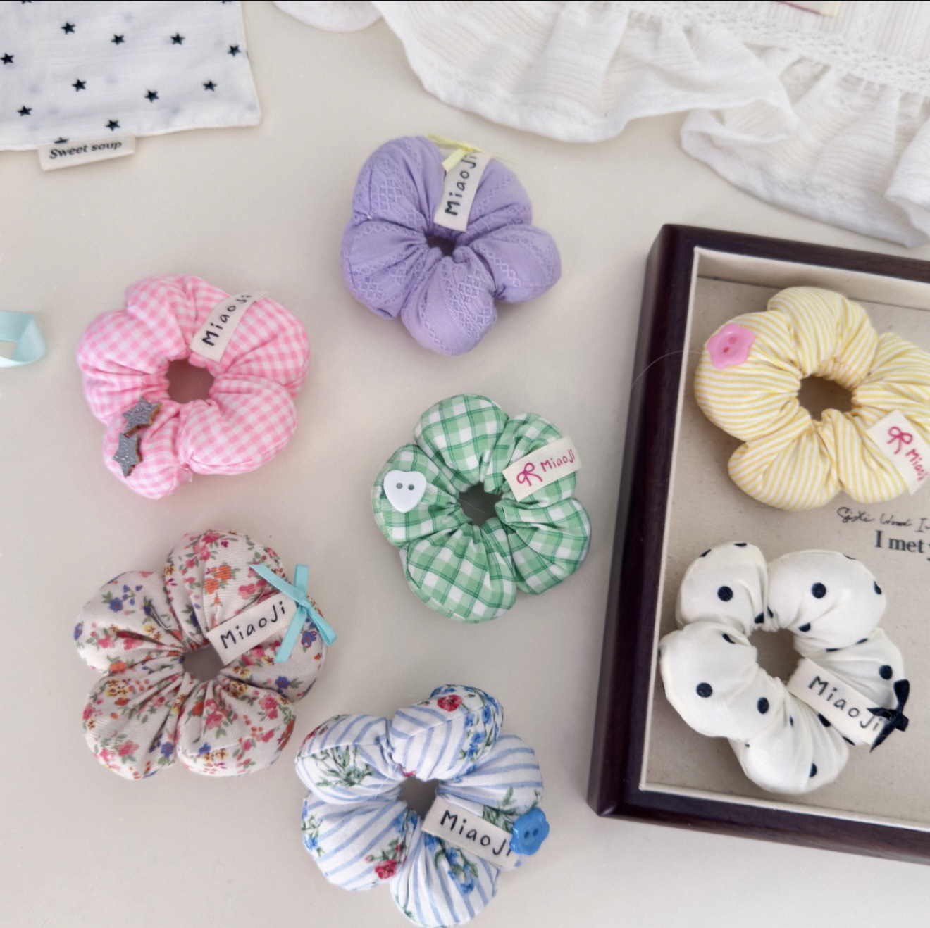花朵丸子頭髮圈