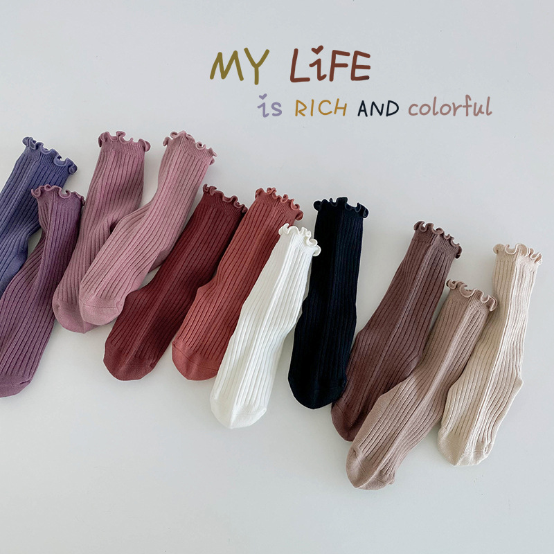 純色木耳邊中筒襪