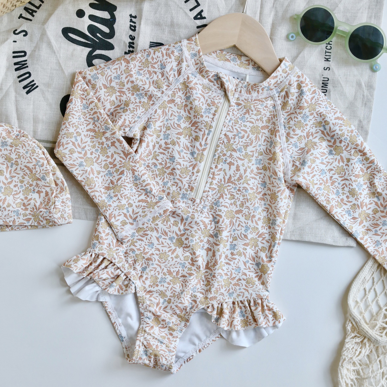 女童長袖拉鍊泳衣含帽