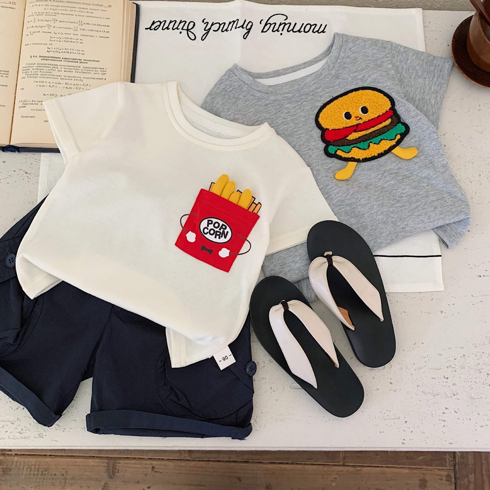 立體漢堡薯條T恤