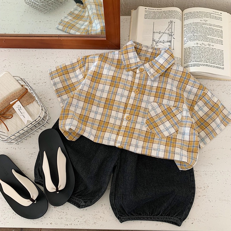黃色格子襯衫
