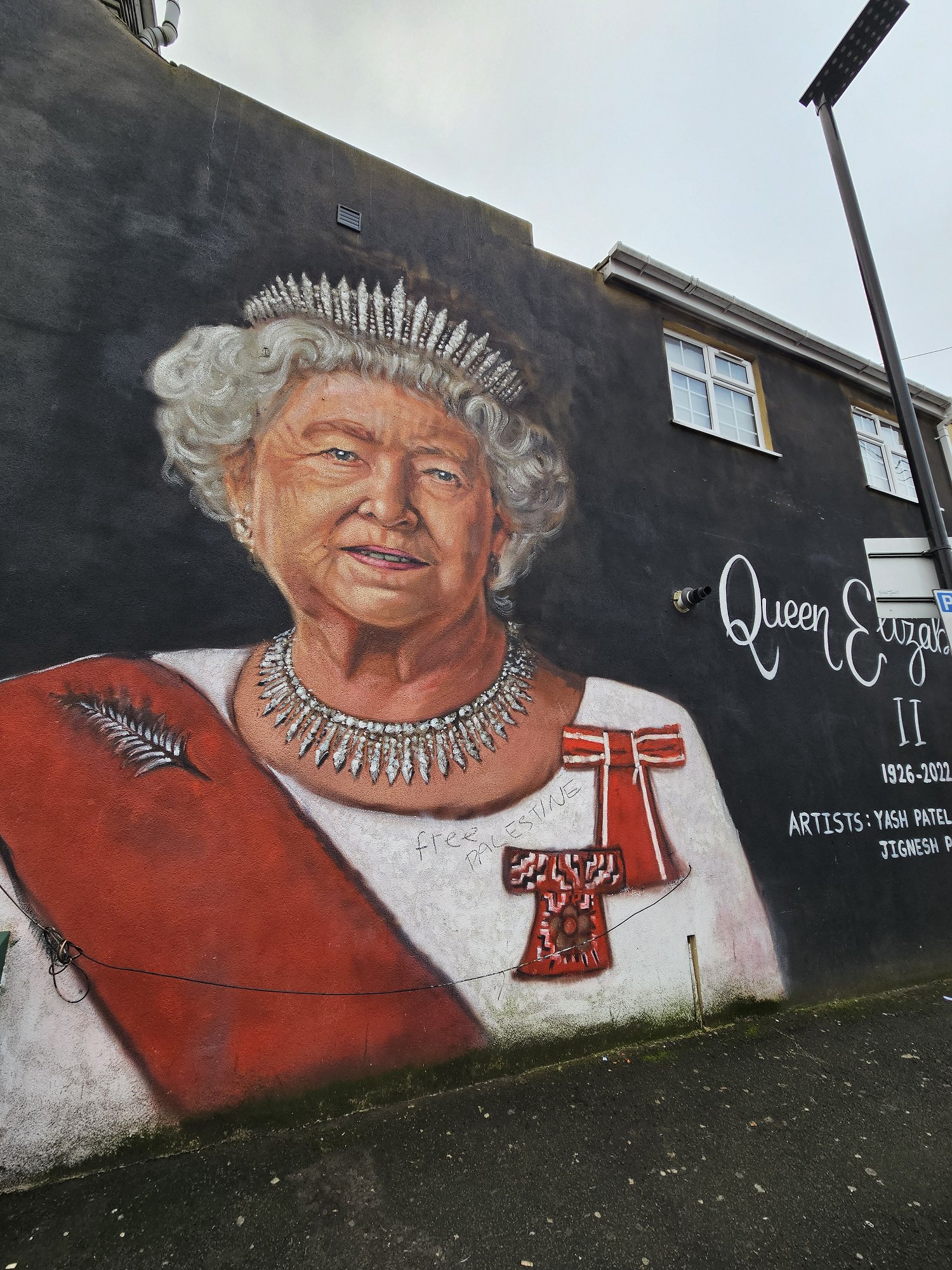 街景塗鴉，留著她的身影