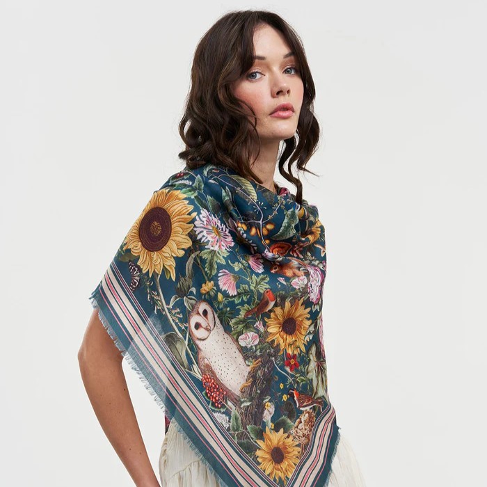 Fable England 墨綠花園長圍巾