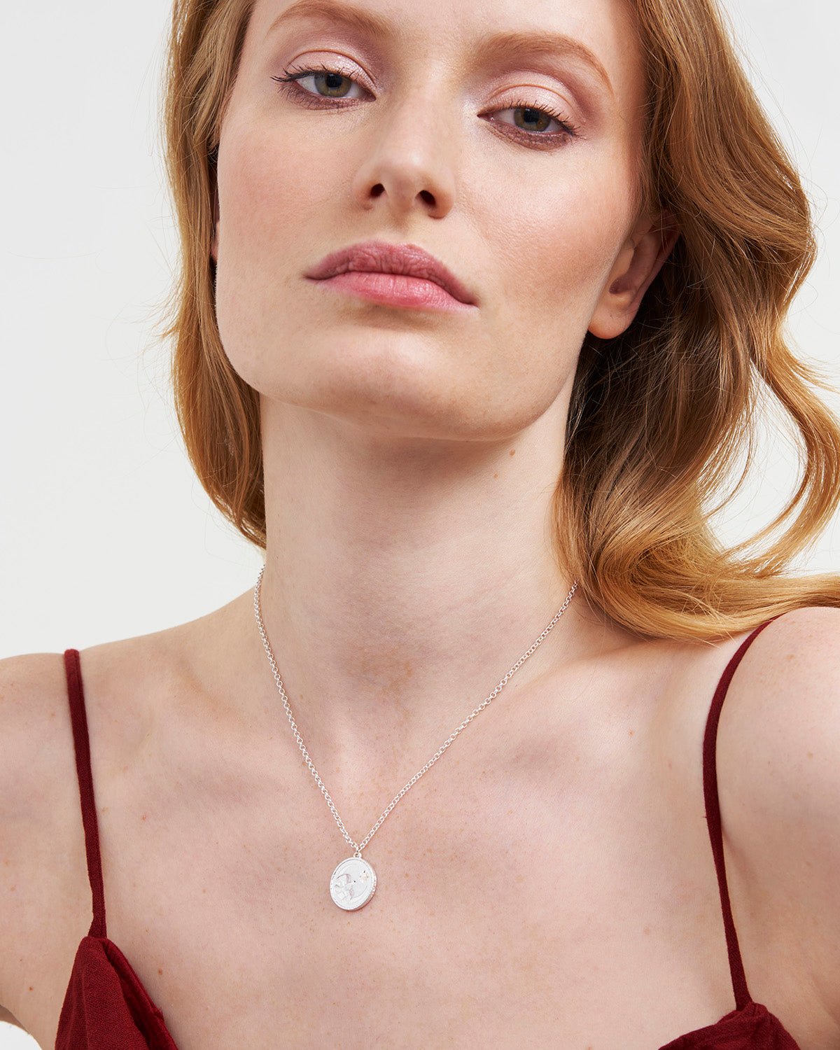 Fable England 和平鴿圓牌項鍊