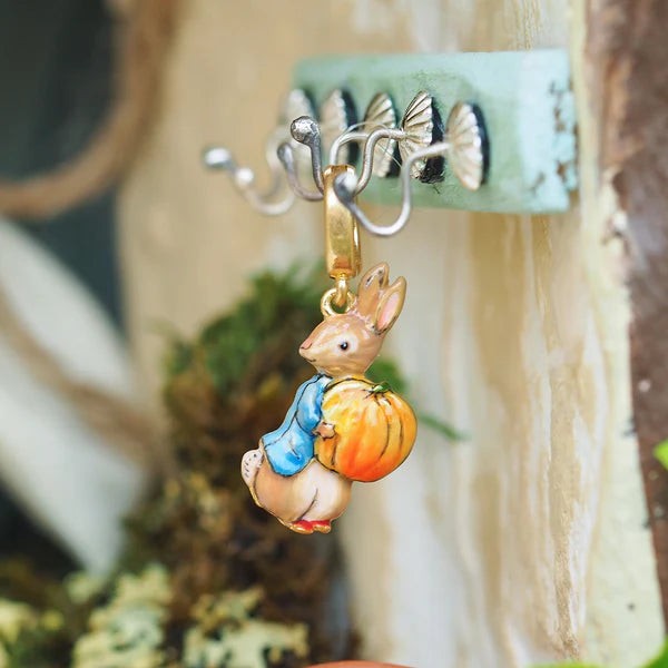 Fable England 彼得兔南瓜墜飾