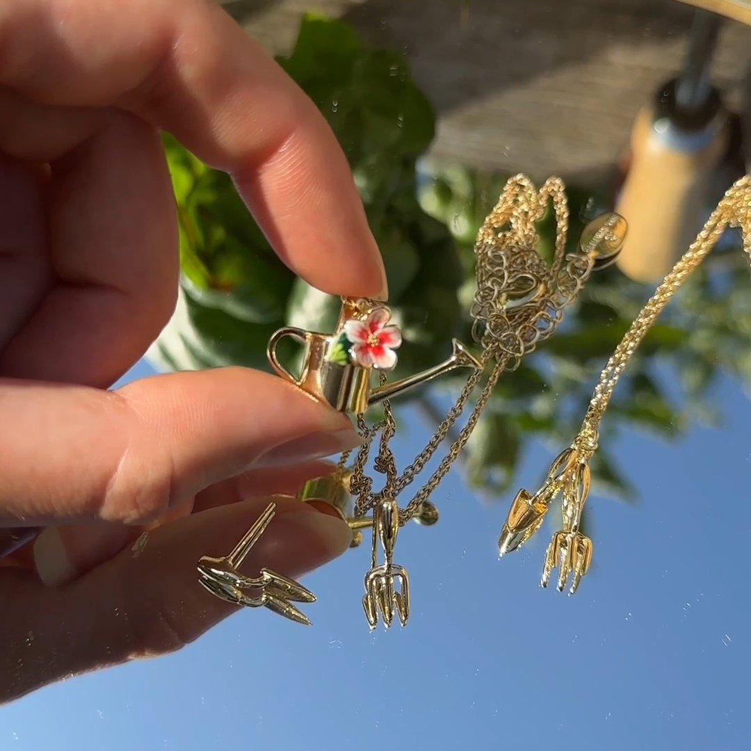 Bill Skinner 花園水壺項鍊