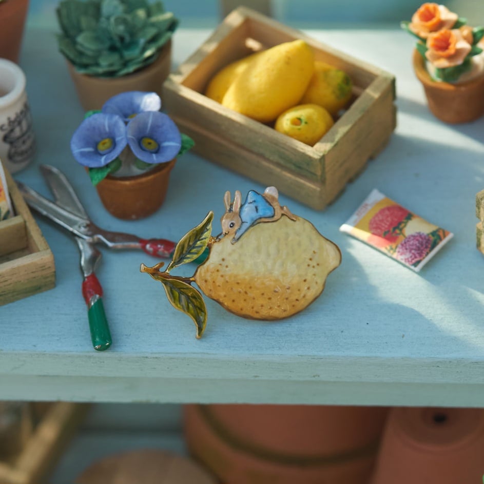 Fable England 手繪琺瑯胸針