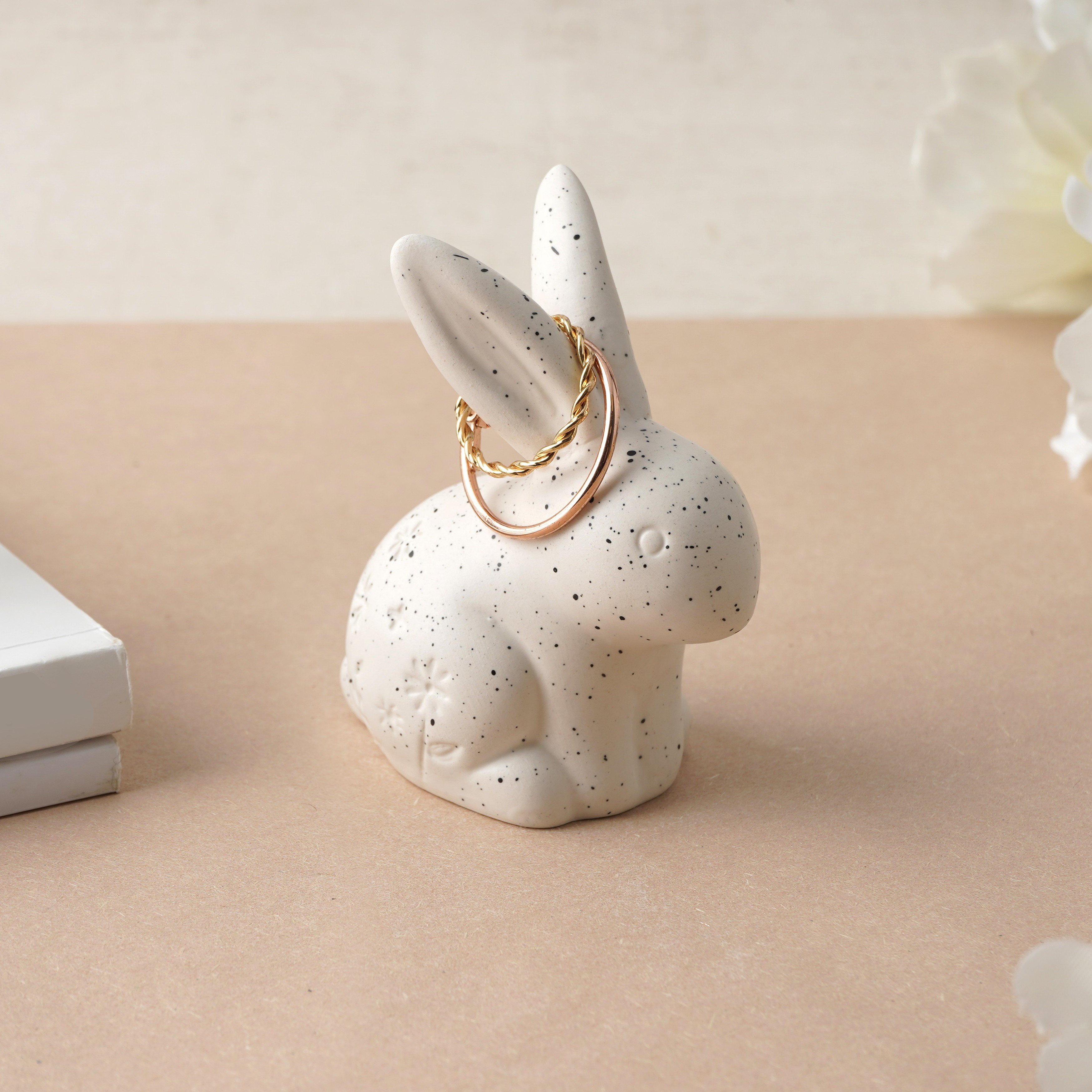 CGB 兔兔陶瓷戒指架