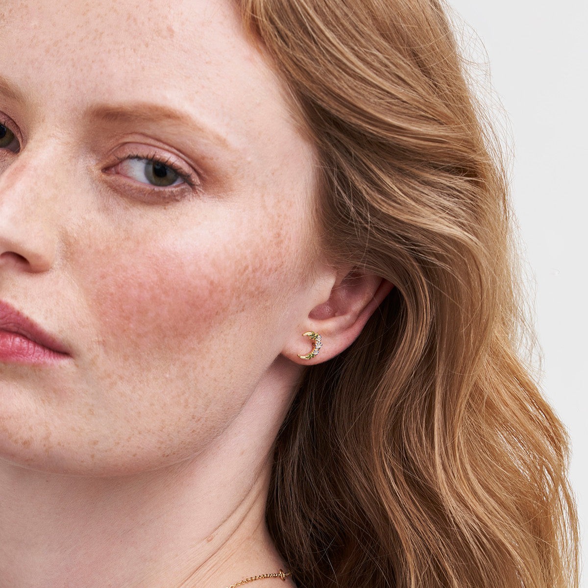 Fable England 夜影花月耳環