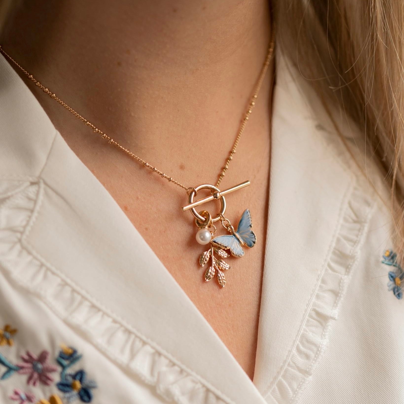 Fable England 藍蝴蝶OT項鍊