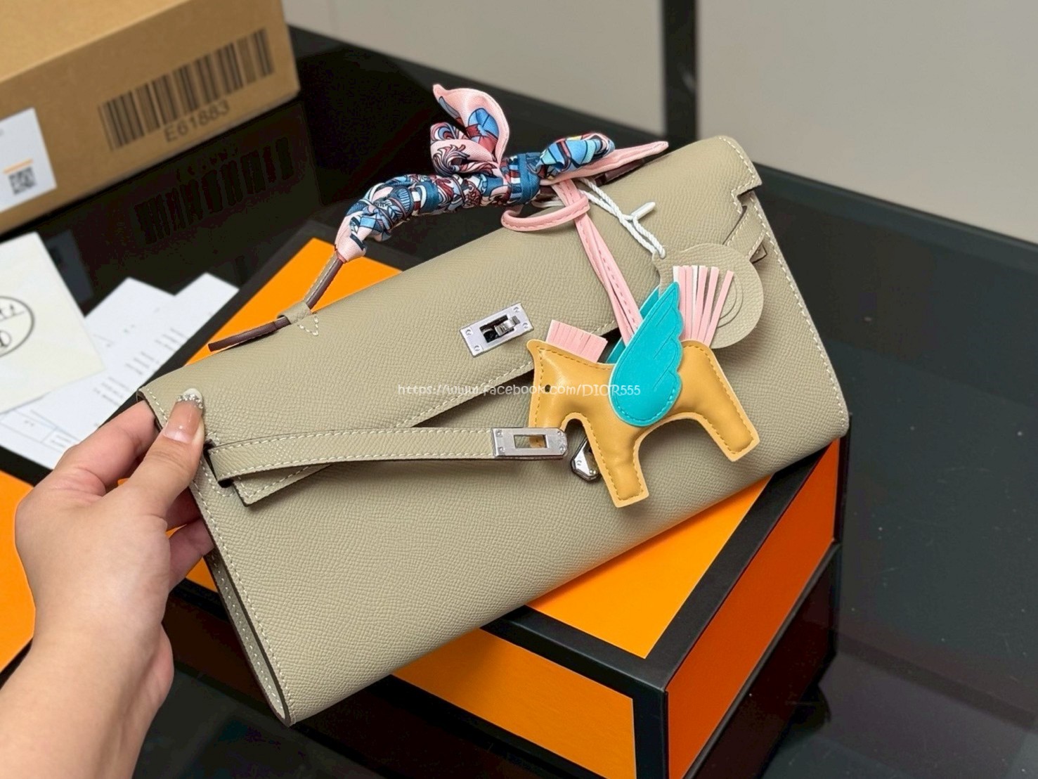 愛馬仕 kelly橫版斜背包  