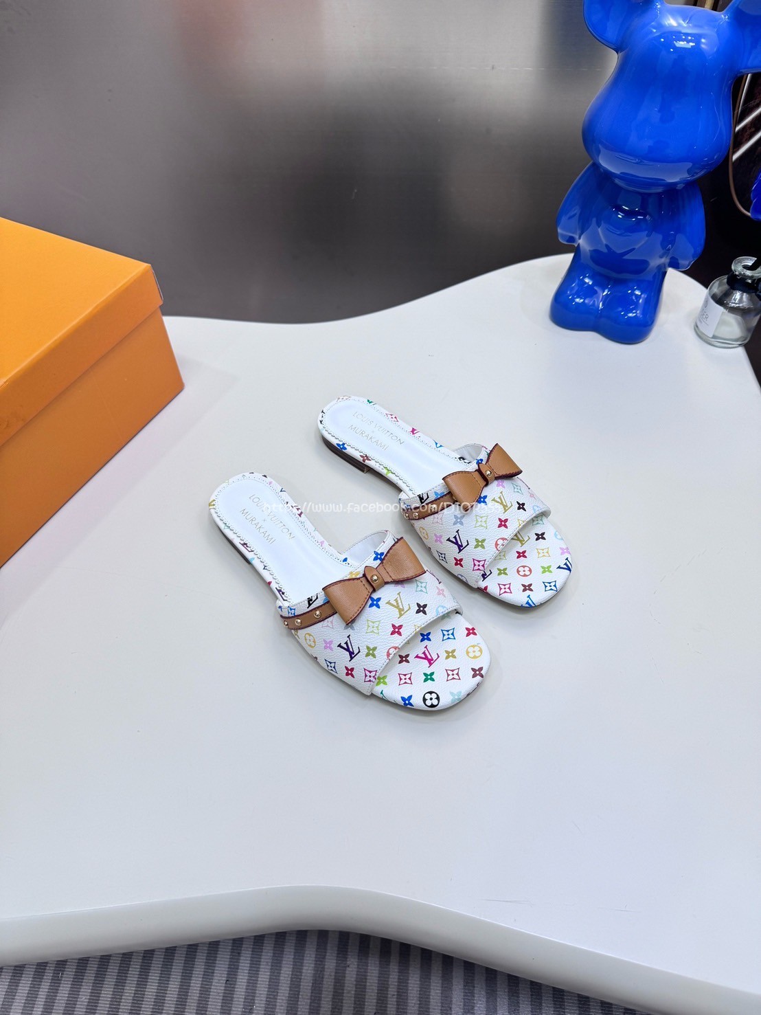 LV X TM蝴蝶結平底拖鞋