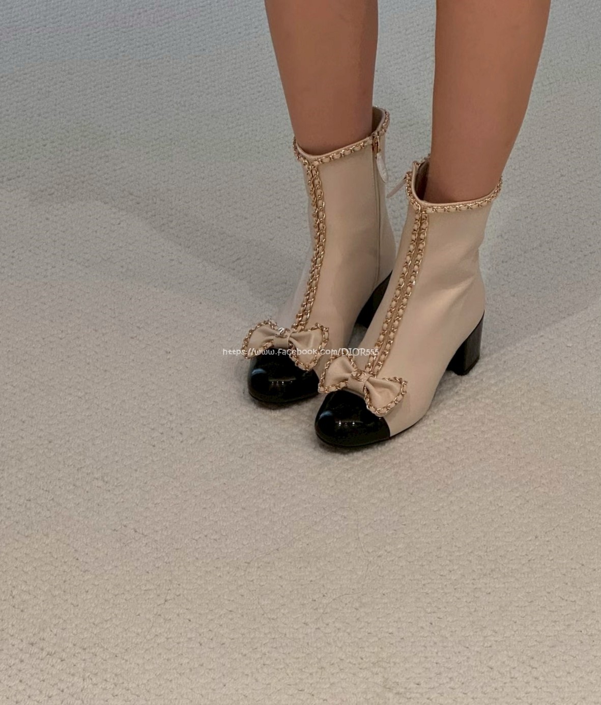 小香這雙蝴蝶結短靴