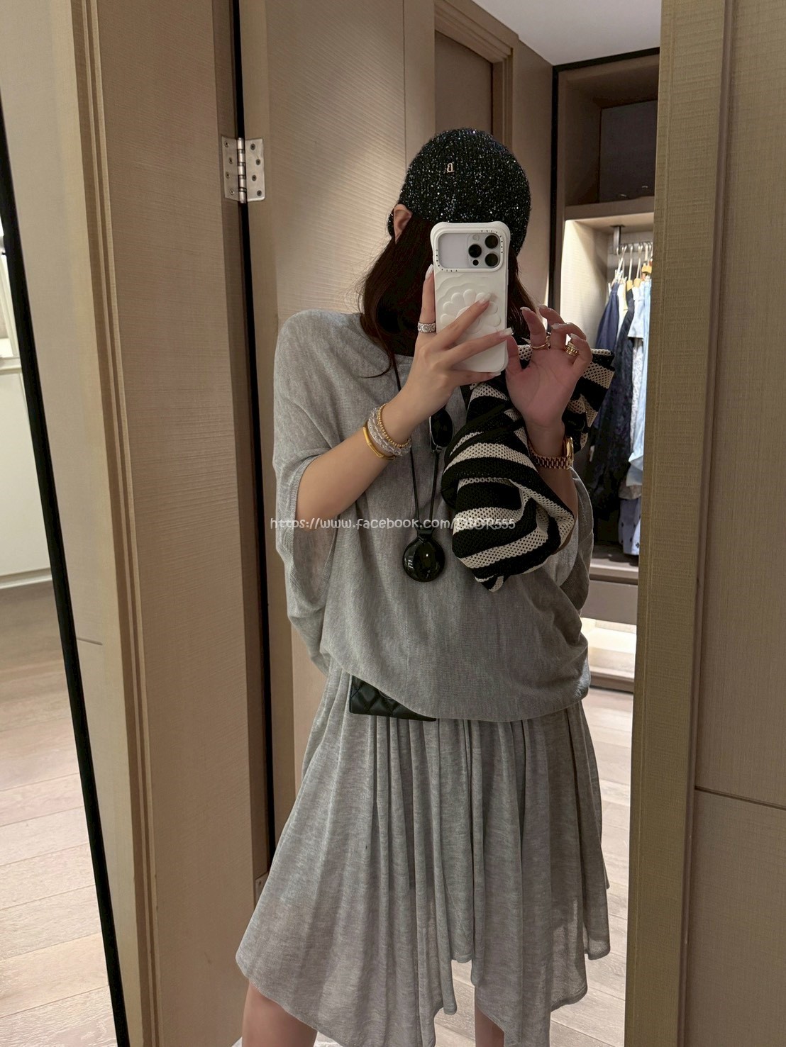 蝙蝠袖短裙套裝