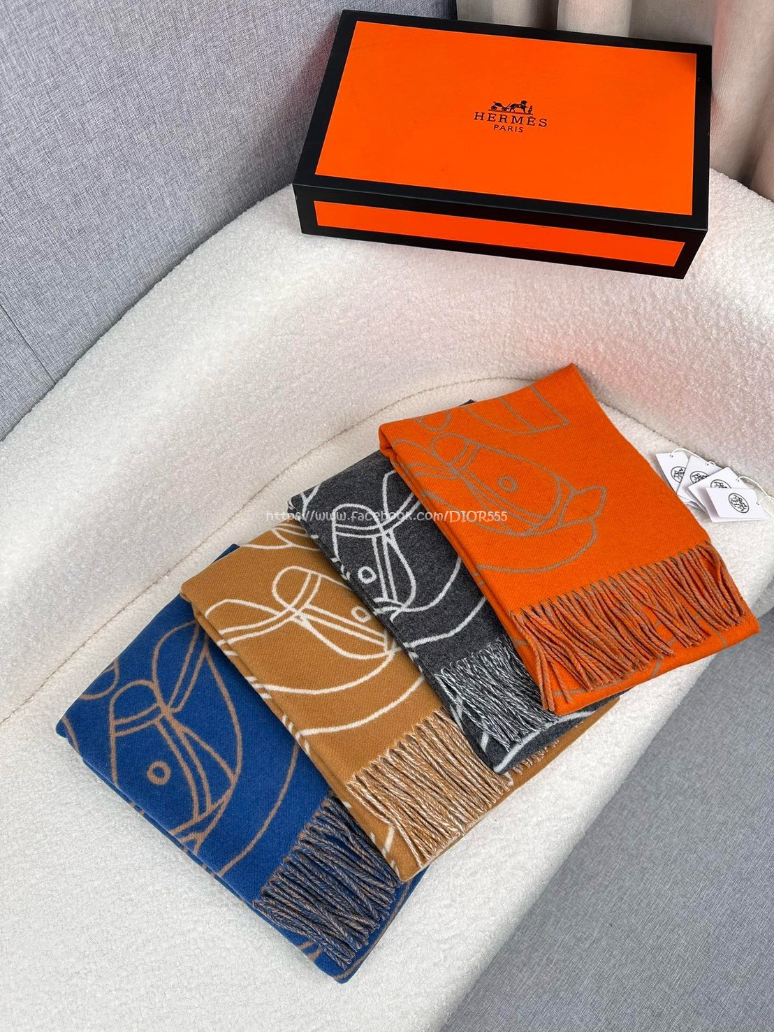 愛馬仕撞色提花編織圍巾