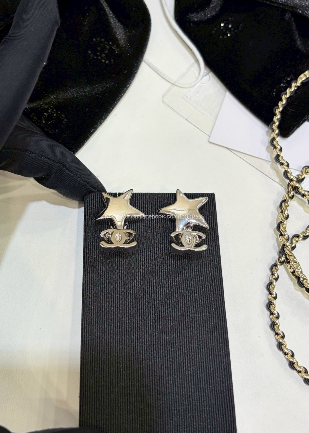 小香銀色雙C星星耳環