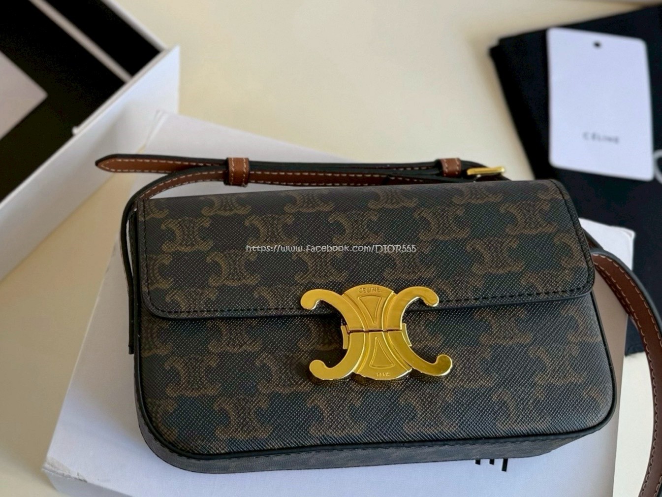 Celine 凱旋門腋下包 