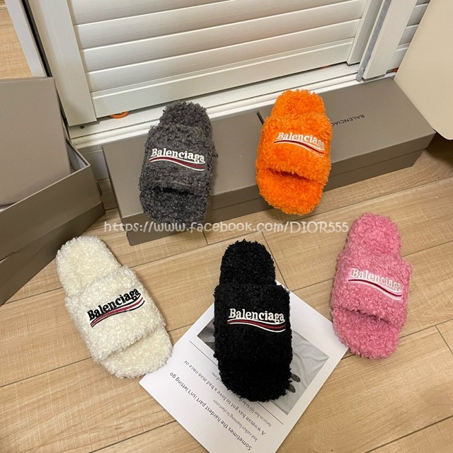 巴黎世家毛毛拖鞋